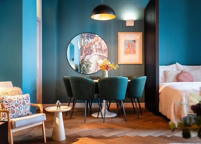 Old Royal Post Boutique Hotel & Premium Suites Prag